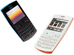 Nokia Unveils Asha 205 with Dedicated Facebook Button 